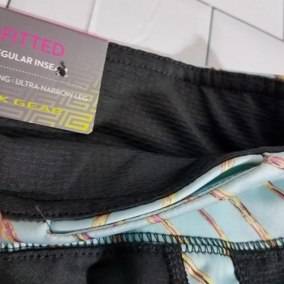 Tek Gear Dark Gray Cropped Legging Size L NWT - Picture 10 of 10